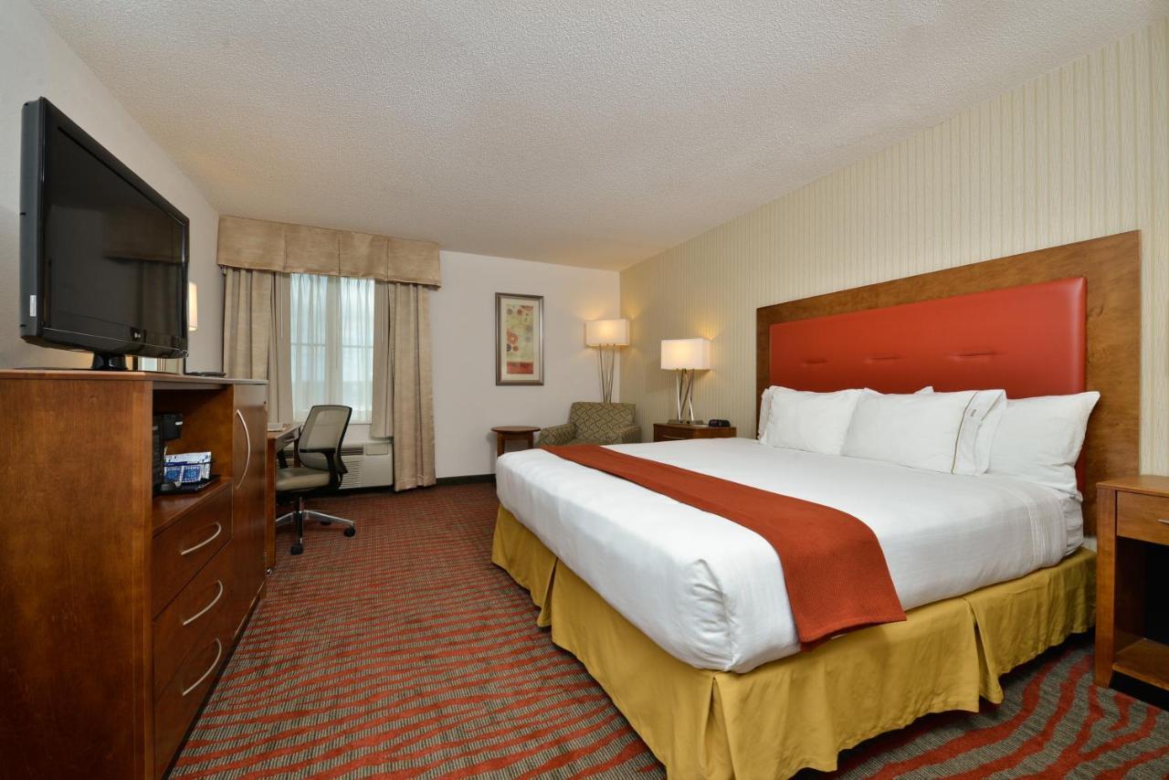 Holiday Inn Express Boston-Milford By Ihg Luaran gambar