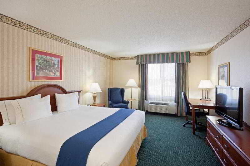 Holiday Inn Express Boston-Milford By Ihg Bilik gambar